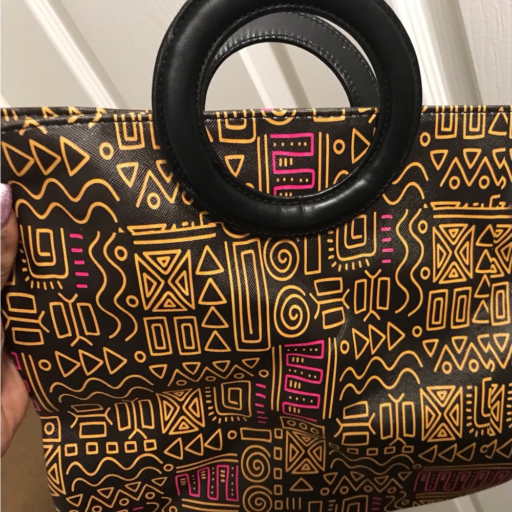 Izzy & Liv Handbag